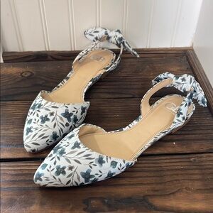 Gianni Bini Floral Slingback Ankle bow Flats